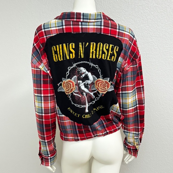 No Boundaries Tops - Upcycled Guns & Roses Plaid Shirt